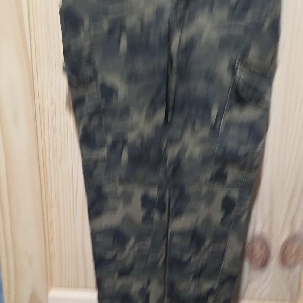 American Bazi Women's Camouflage Straight Leg Jeans